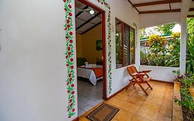 Hotel La Rosa De America